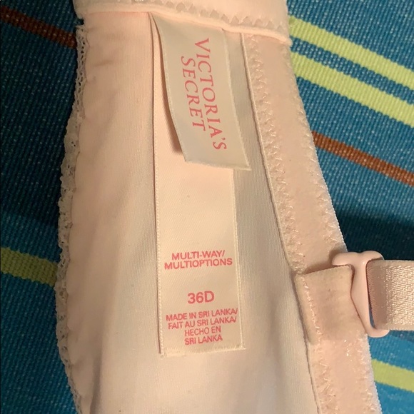 Victoria Secret Multi-Way - Picture 3 of 4